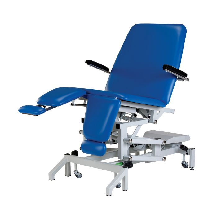 Plinth 50CDT Tilting Bariatric Podiatry Chair with Split Leg
