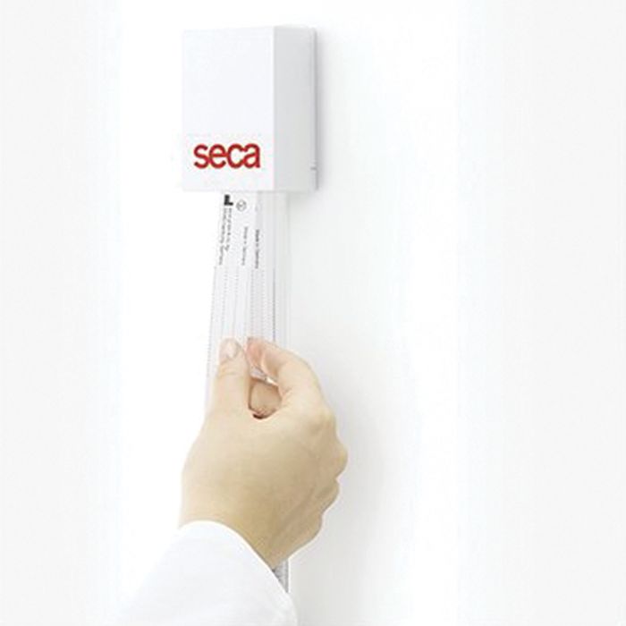 Seca 218 Disposable Measuring Tapes with Wall Dispenser - 100cm (36") - 500 Tapes - (Single)
