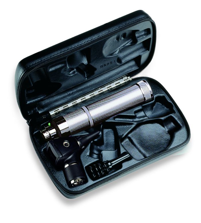 Welch Allyn 3.5V Otoscope with Throat Illuminator with Lithium Handle - (Single)